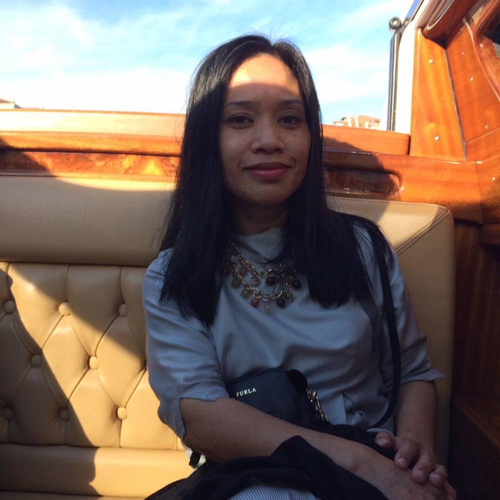 Meet your Posher, Mara